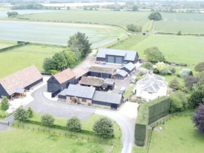 The Long Barn, Water Lane Farm
