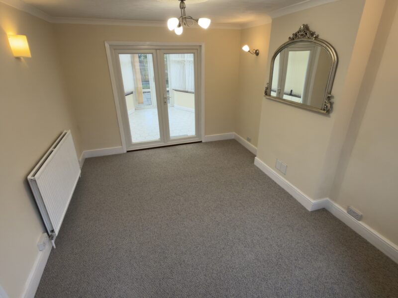 Large 4 bedroom house