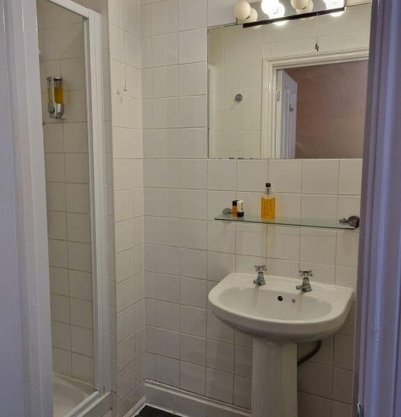 Victoria Guest House