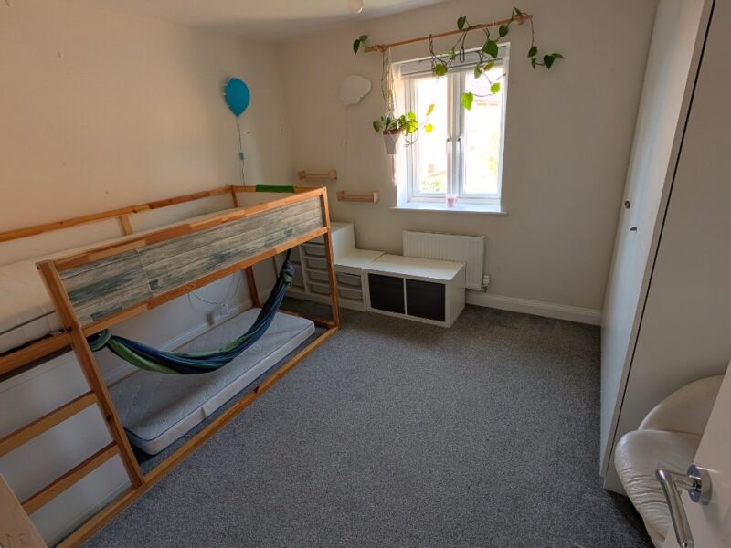 4 bedroom link-detached house for rent