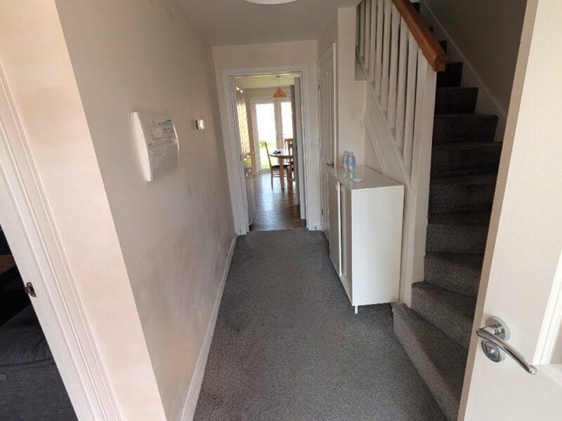 4 bedroom link-detached house for rent