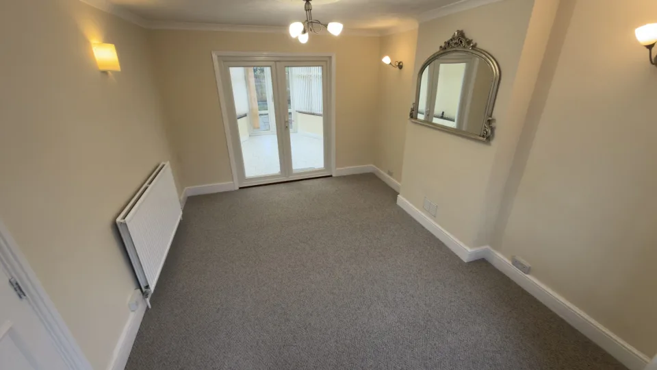 Large 4 bedroom house