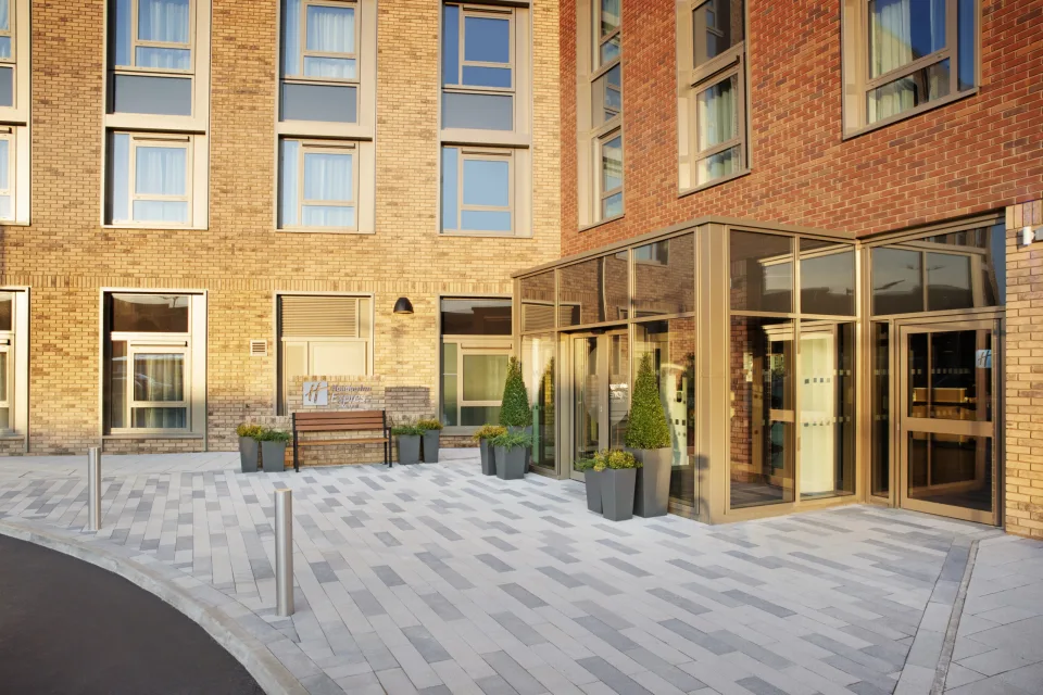 Holiday Inn Express Cambridge West - Cambourne