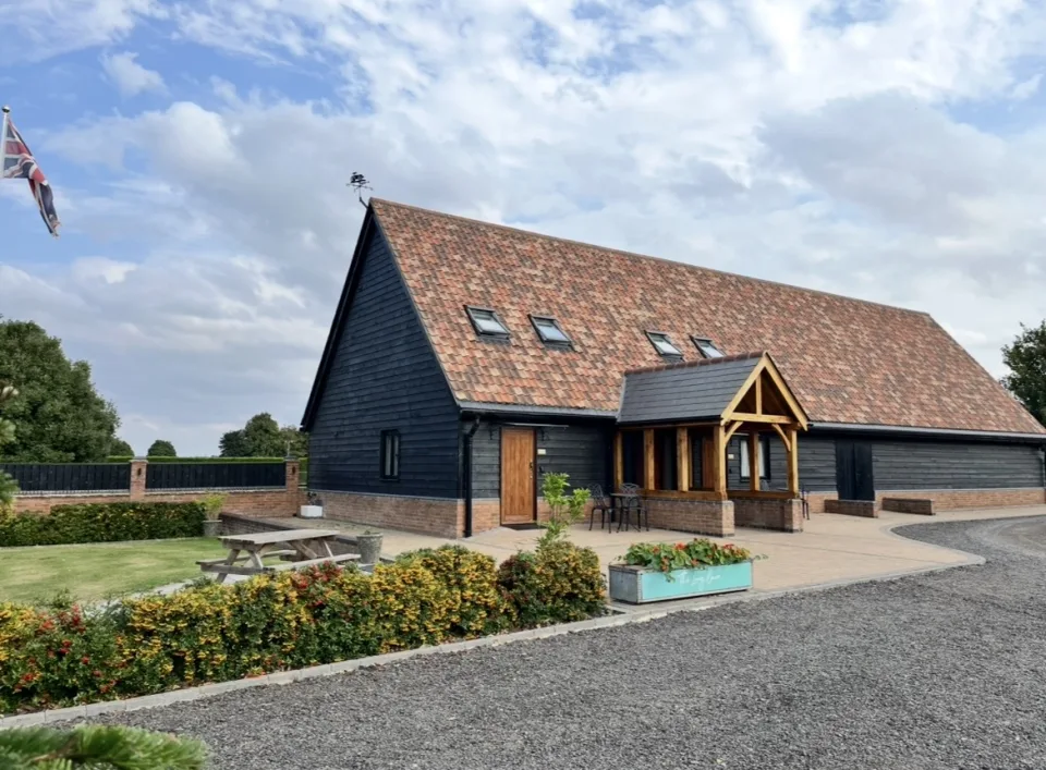 The Long Barn, Water Lane Farm