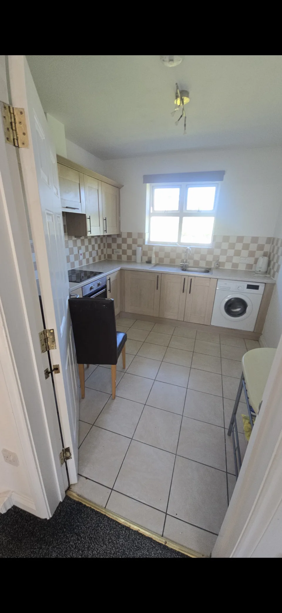 1 bed flat opp hospital