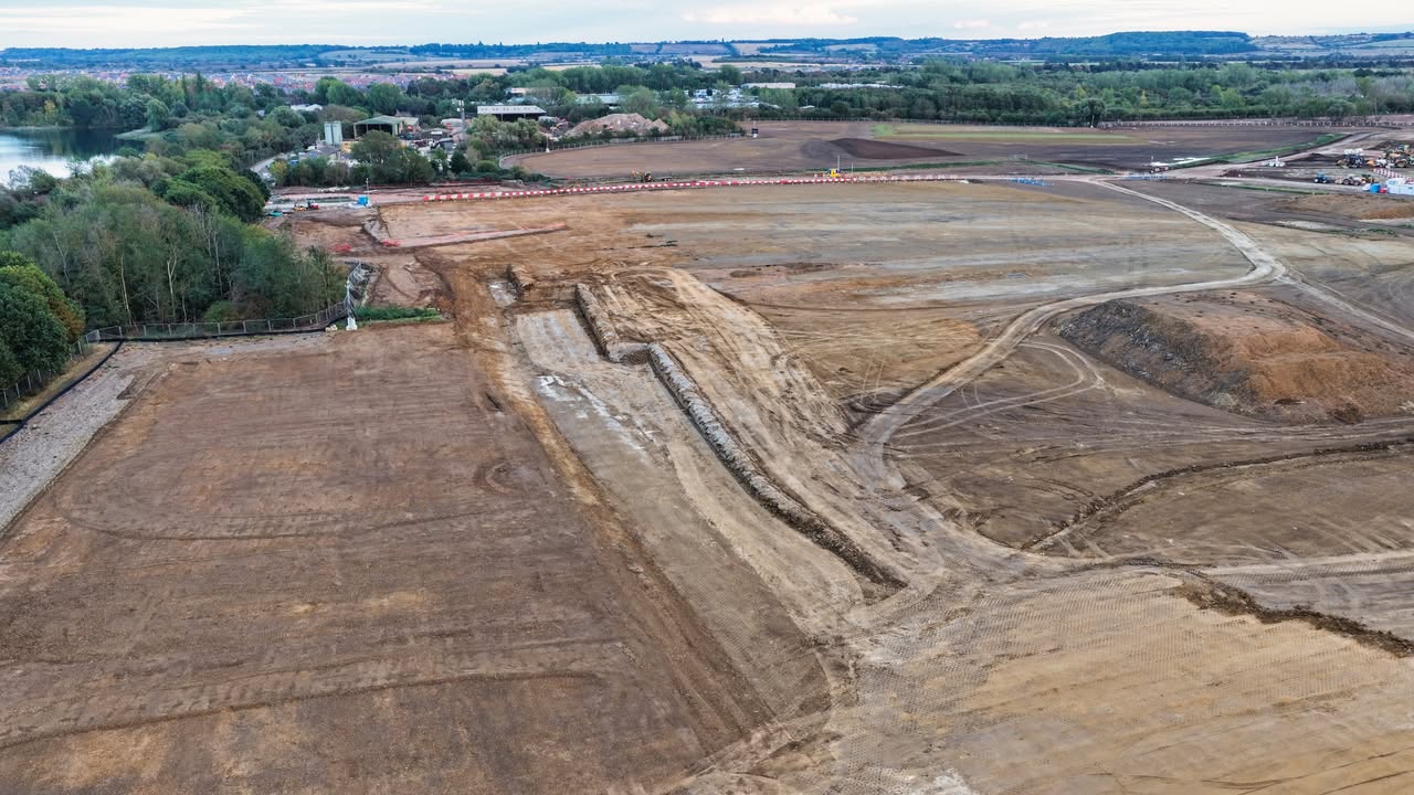 Digging begins on new Core Zone watercourse beside Manor Road
